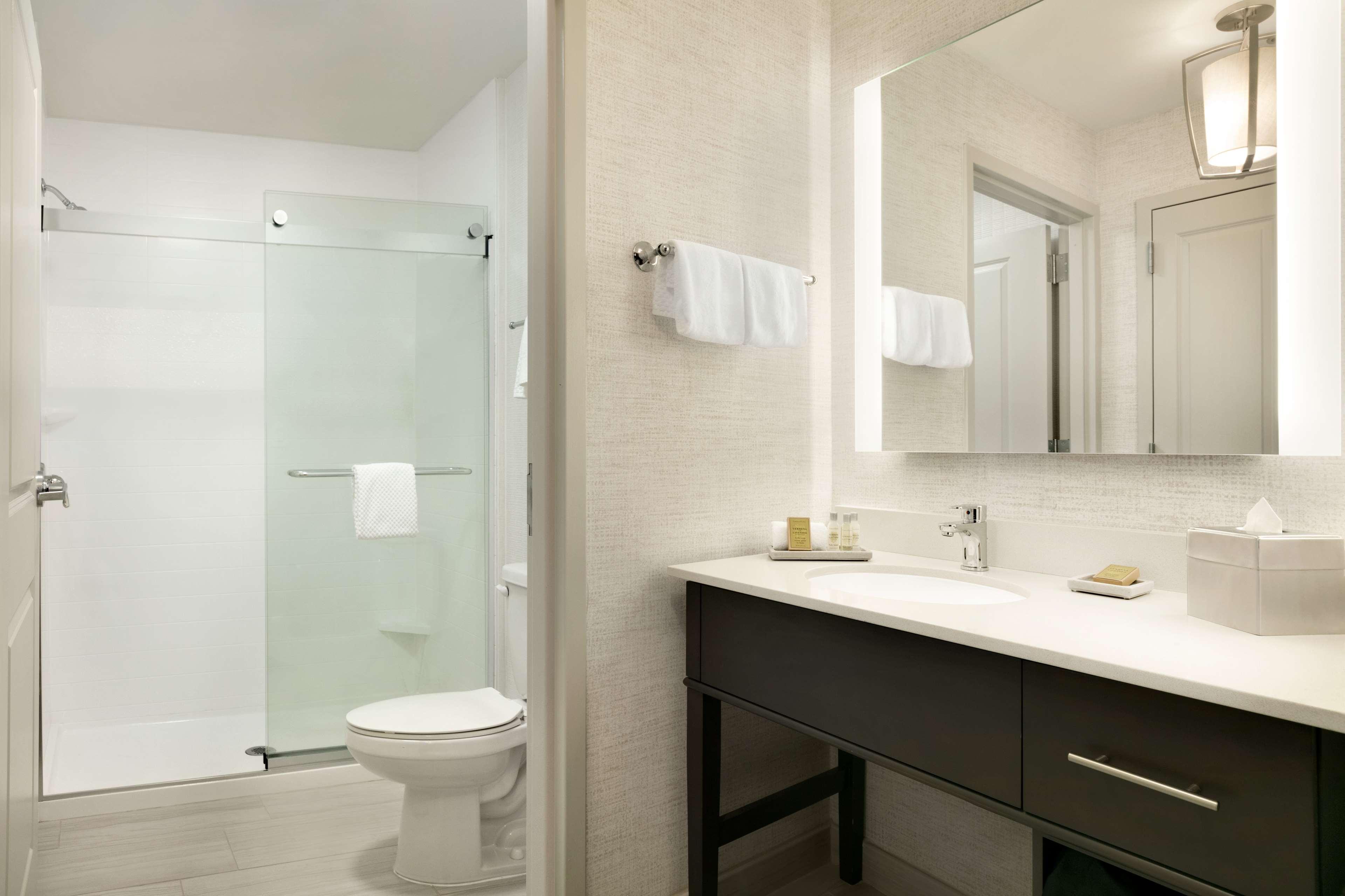 Homewood Suites By Hilton Arlington Rosslyn Key Bridge Bagian luar foto