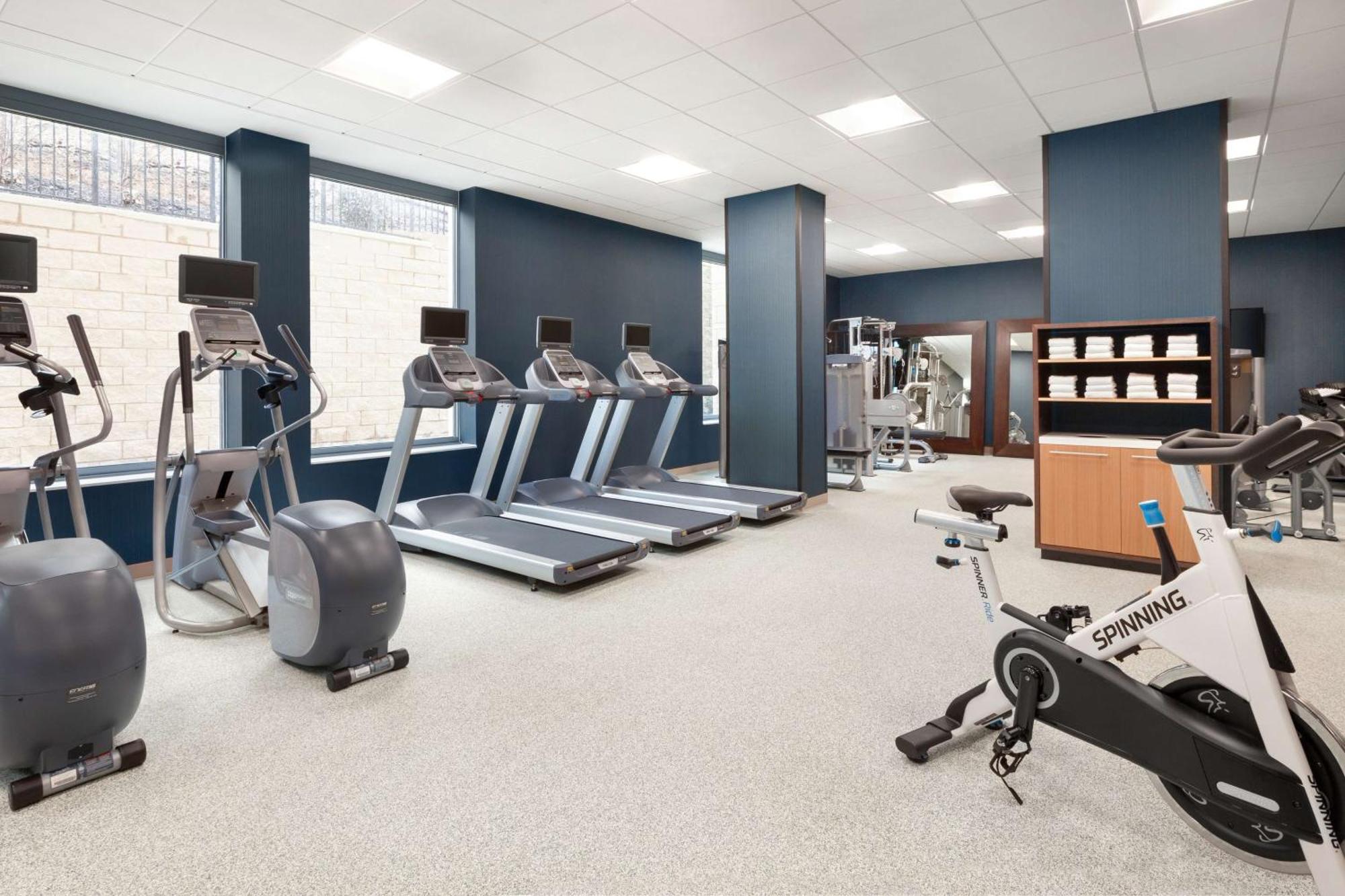 Homewood Suites By Hilton Arlington Rosslyn Key Bridge Bagian luar foto
